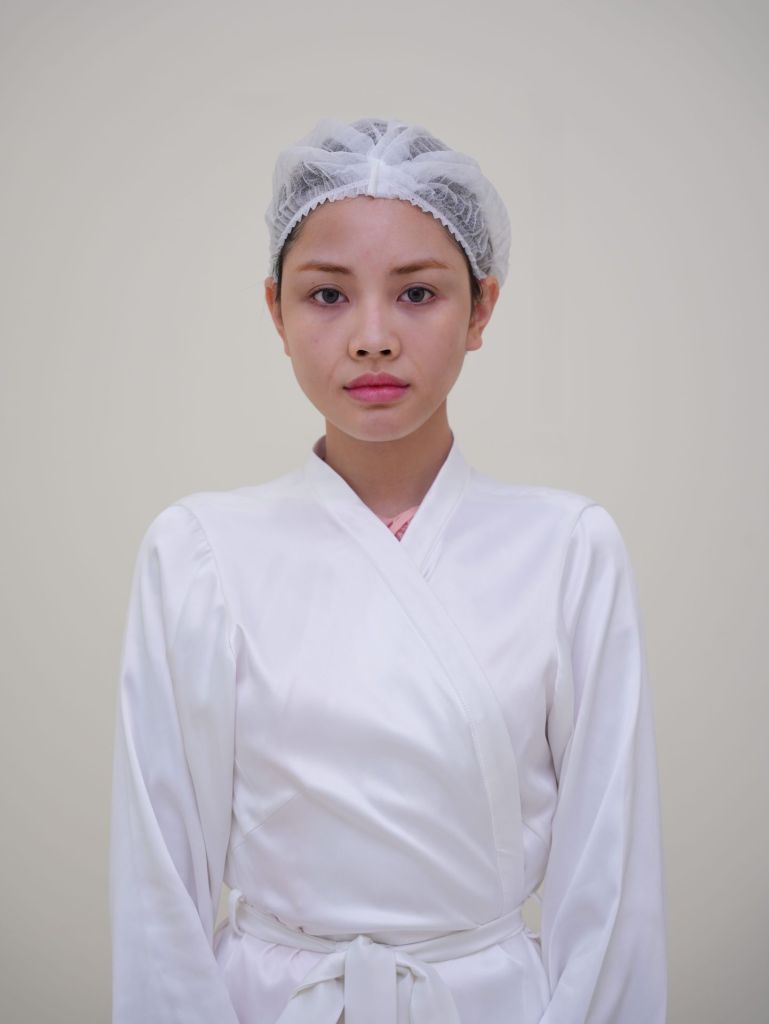 Làn da xuống cấp sau chuỗi ngày bận rộn